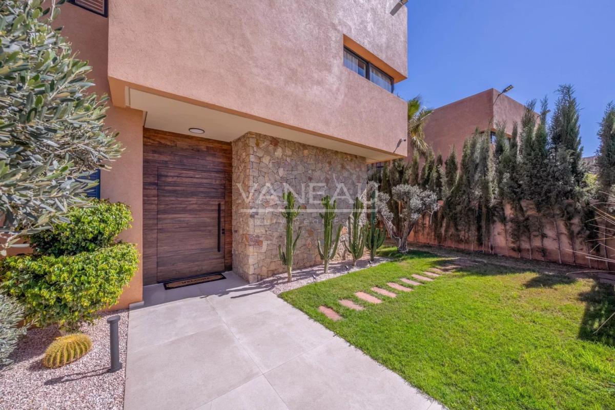 ****Villa moderne avec piscine dans residence****