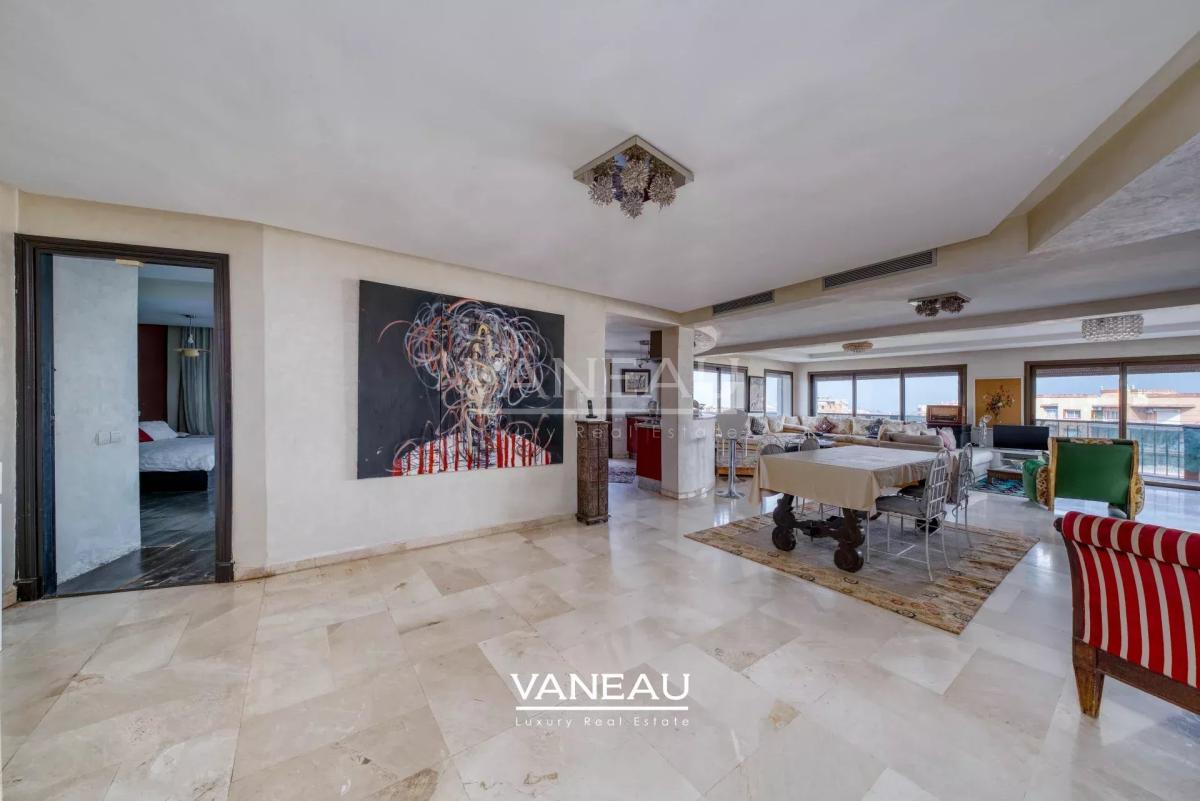 Appartement familial Dernier étage terrasse.