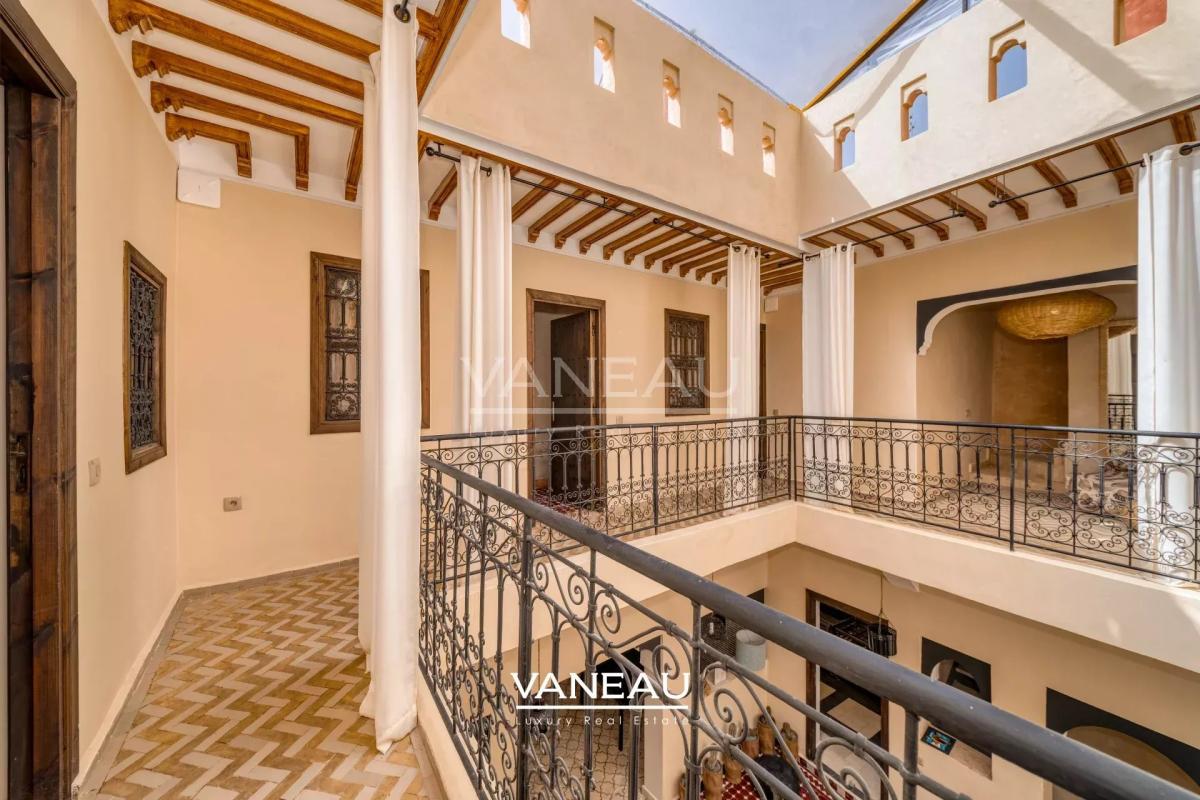 Beau riad de 4 chambres à coté palais El Badi