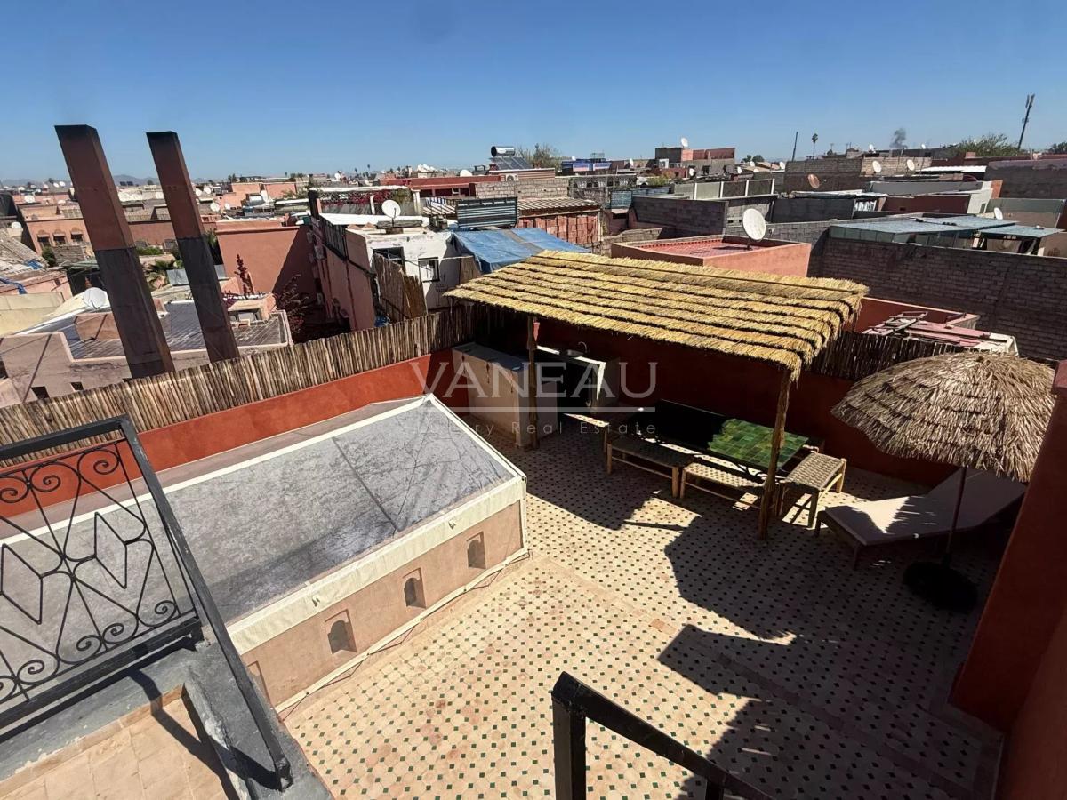 Beau riad de 4 chambres à coté palais El Badi