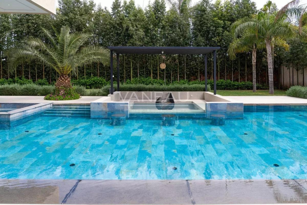 SUPERBE VILLA NEUVE 4 SUITES