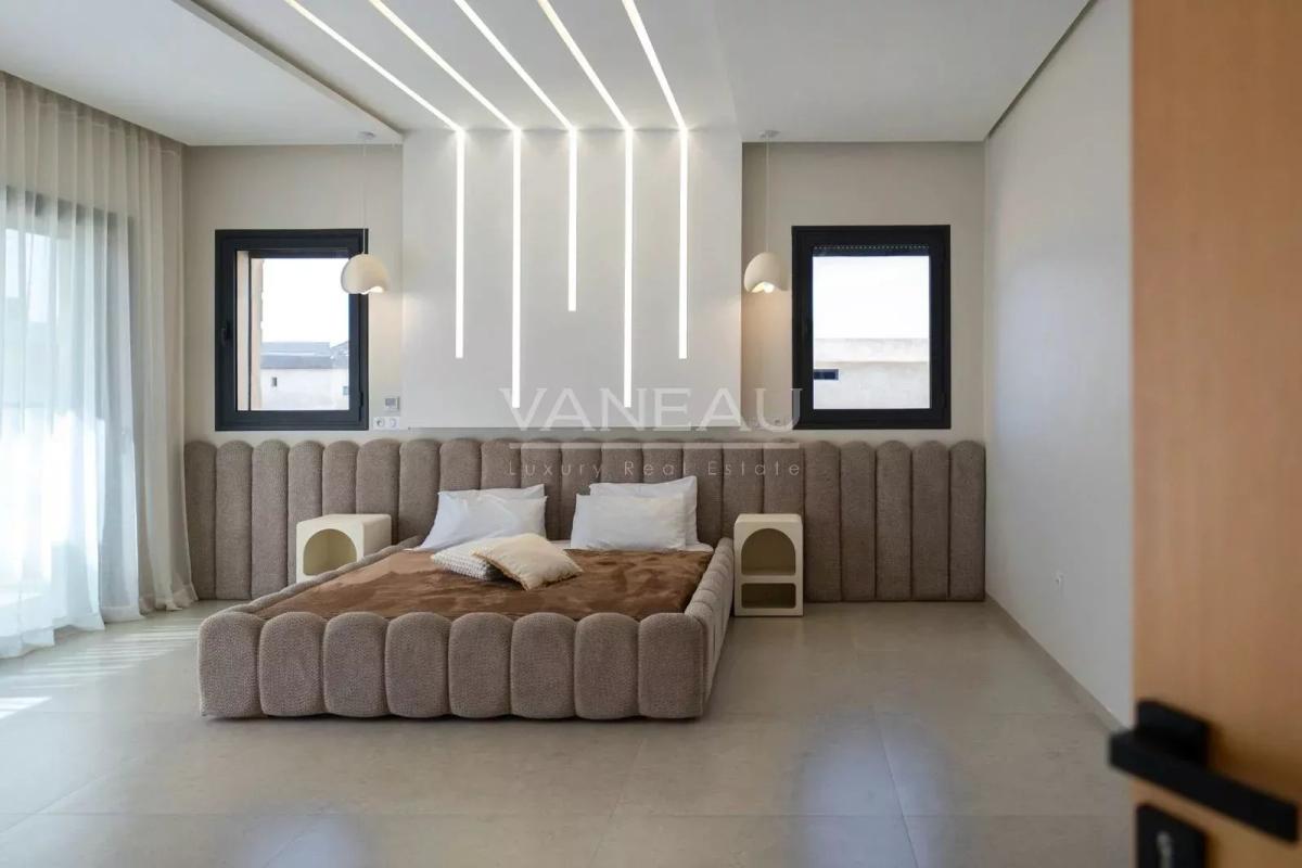 SUPERBE VILLA NEUVE 4 SUITES