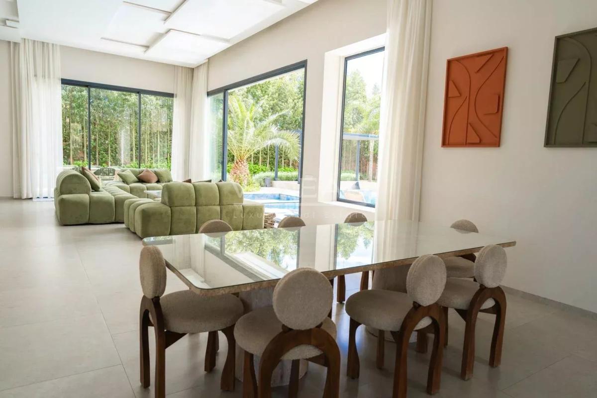 SUPERBE VILLA NEUVE 4 SUITES