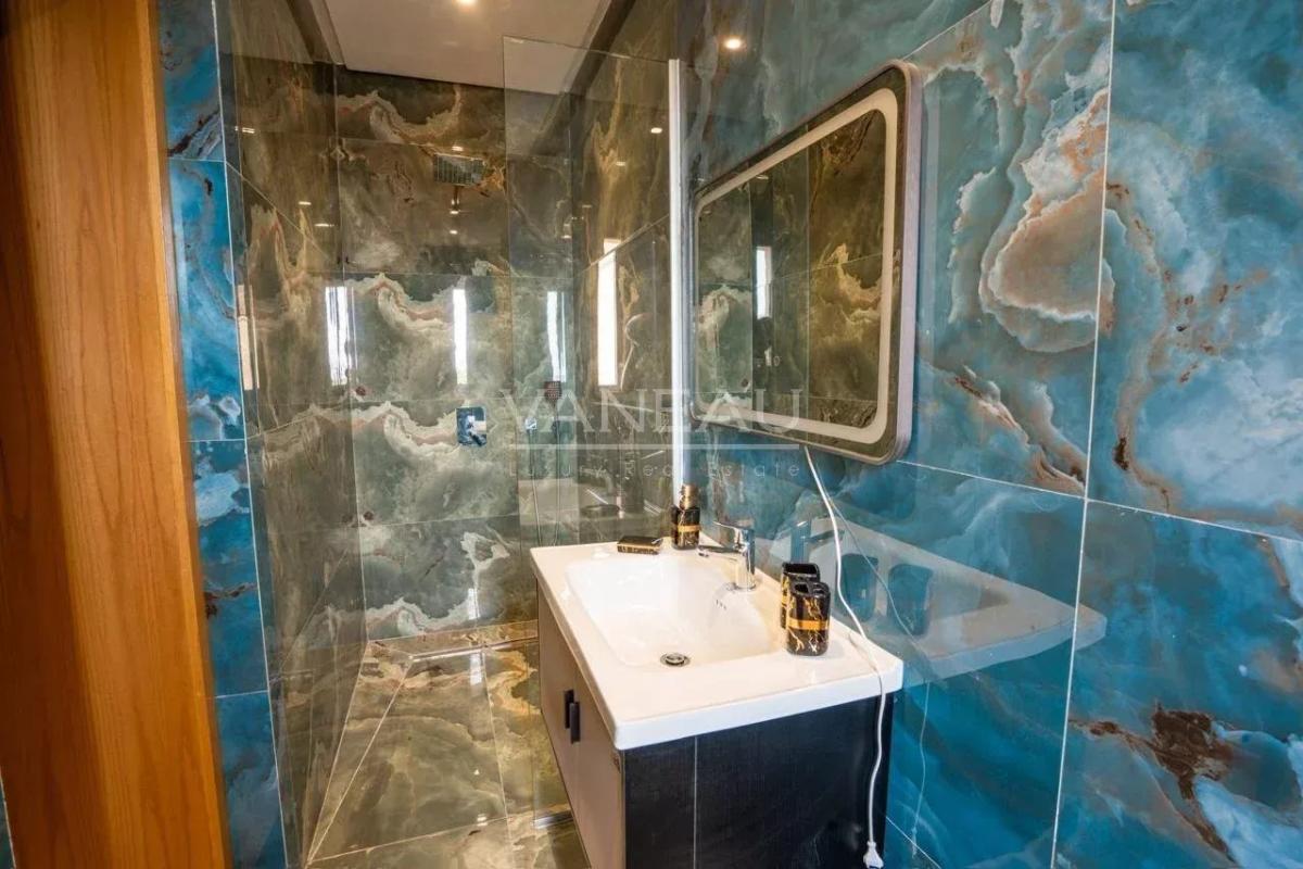 Villa 7 suites à vendre idéale pour Location saisonnière