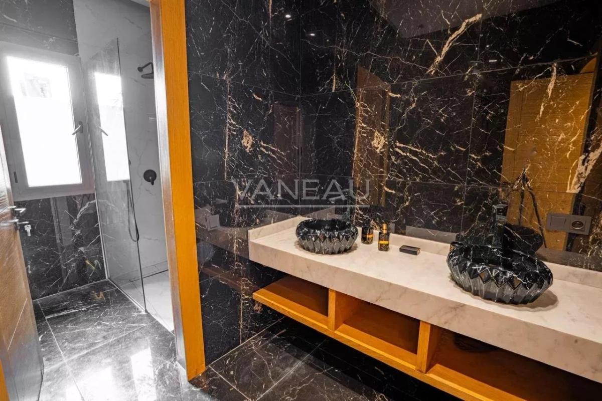 Villa 7 suites à vendre idéale pour Location saisonnière