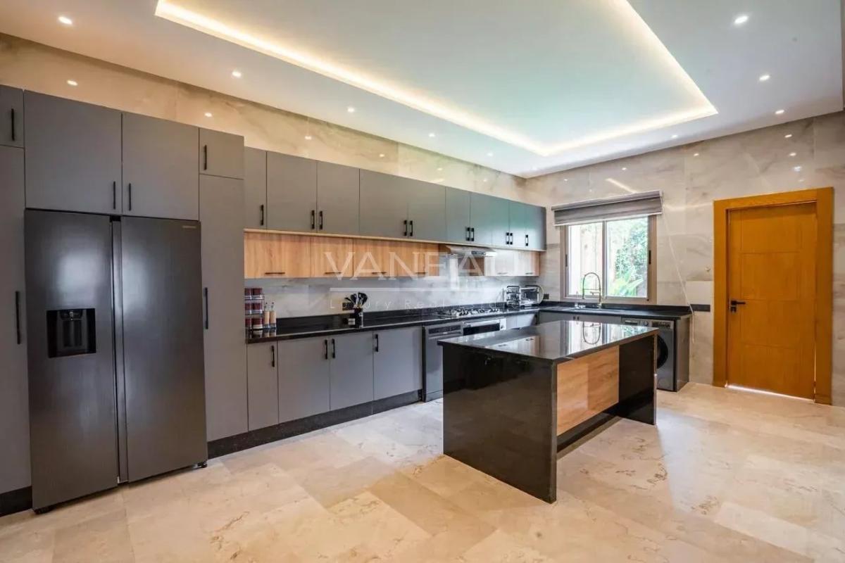 Villa 7 suites à vendre idéale pour Location saisonnière