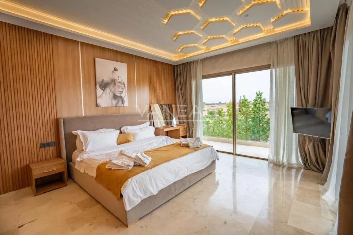 Villa 7 suites à vendre idéale pour Location saisonnière