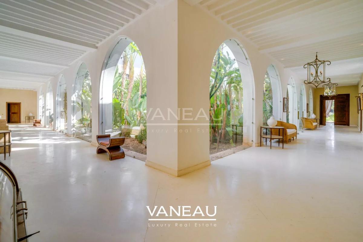 SUPERBE PROPRIÉTÉ À VENDRE AU COEUR D'UN GOLF DE PRÉSTIGE À MARR