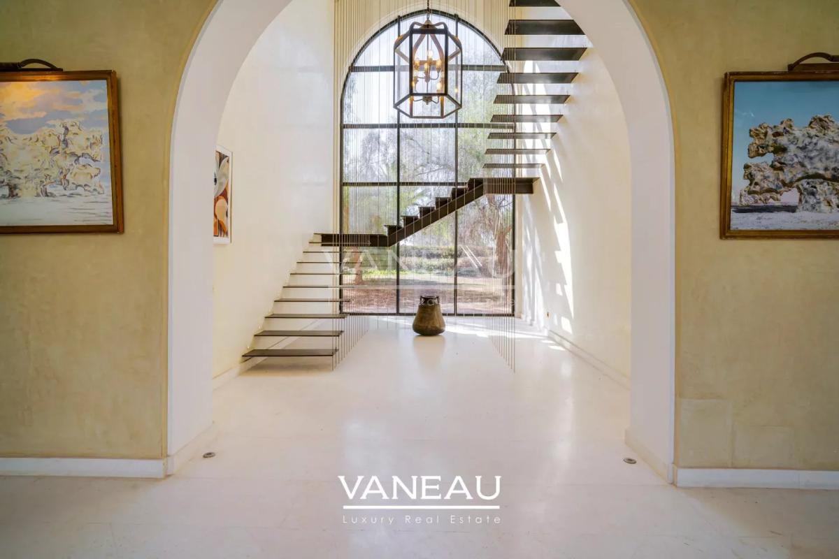 SUPERBE PROPRIÉTÉ À VENDRE AU COEUR D'UN GOLF DE PRÉSTIGE À MARR