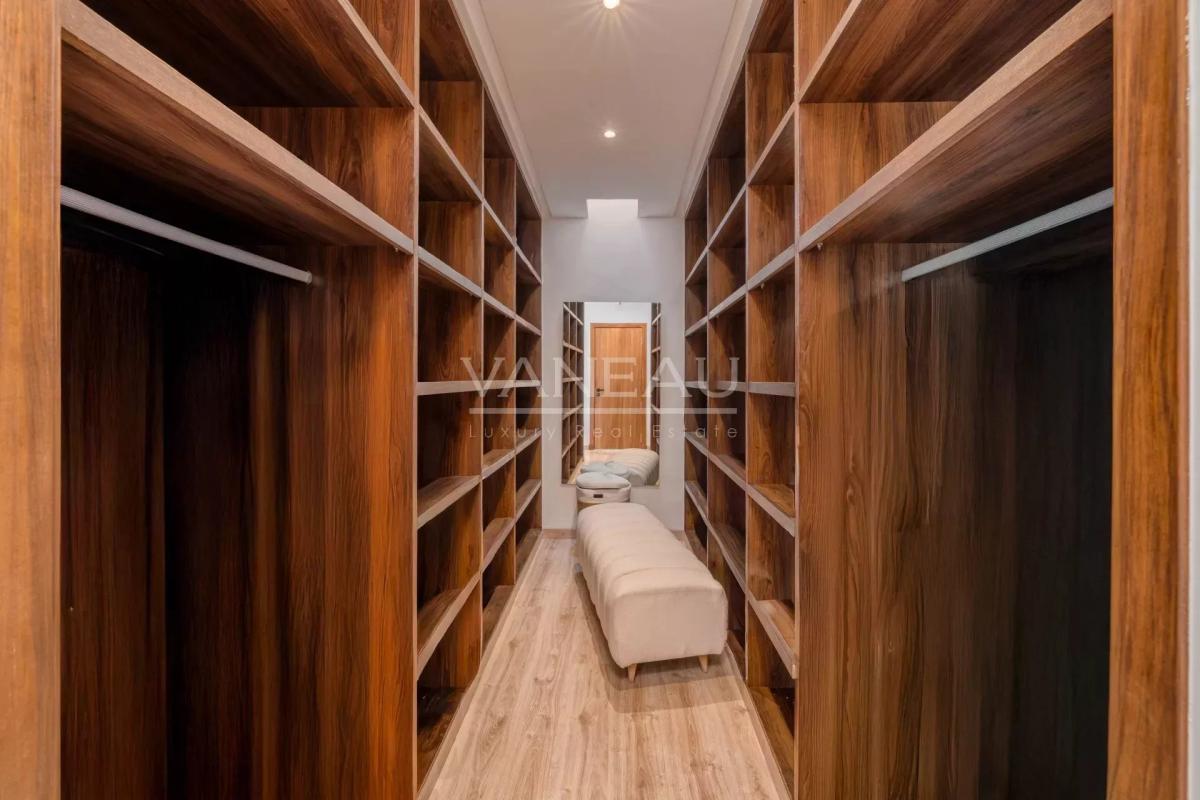 ****Villa moderne avec piscine dans residence****