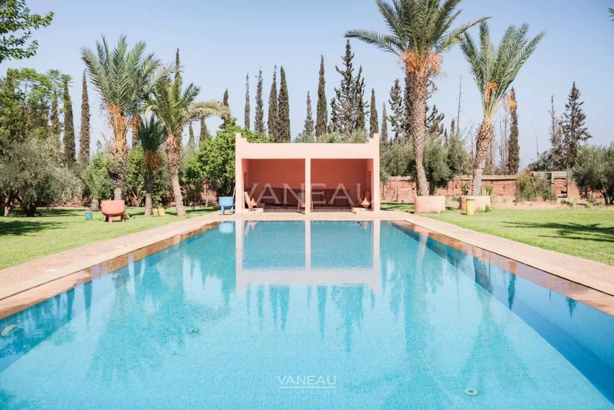 *** Villa avec terrain de 1/2 hectare***