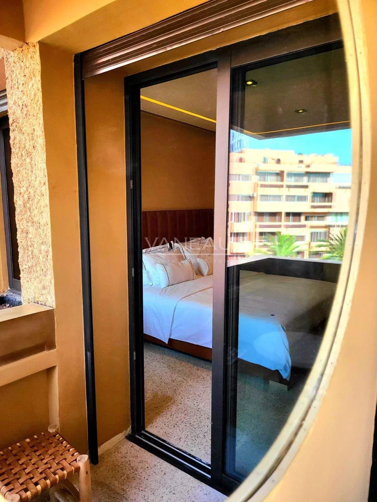 Grand appartement à l'Hivernage