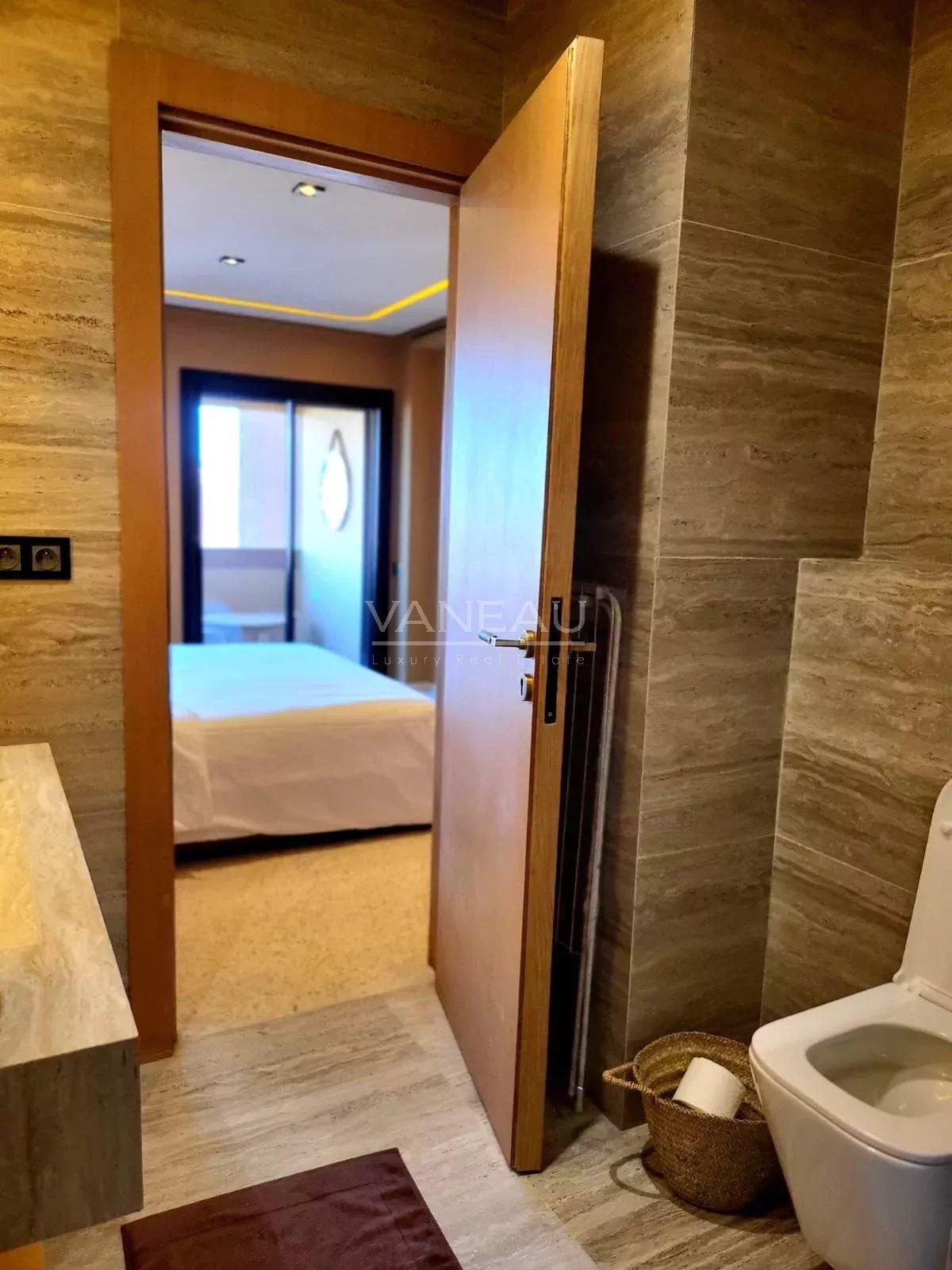 Grand appartement à l'Hivernage