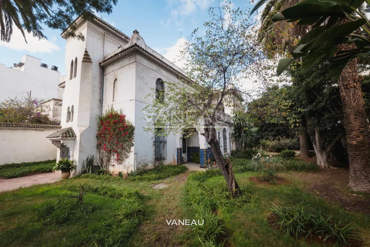 Villa Historique Classée - 470m² / 1273 m² - Mers Sultan, Casabl