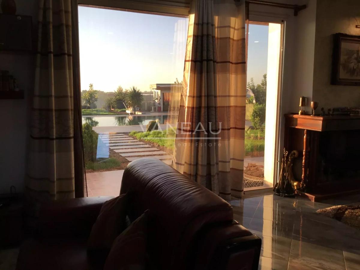 BENSLIMANE - DOMAINE DE PRESTIGE 13 HECTARES - 2 VILLAS DE LUXE 