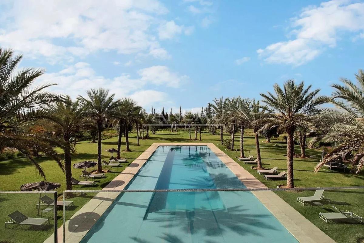 Prestigieuse propriété à vendre à 10 mn du centre-ville de Marra