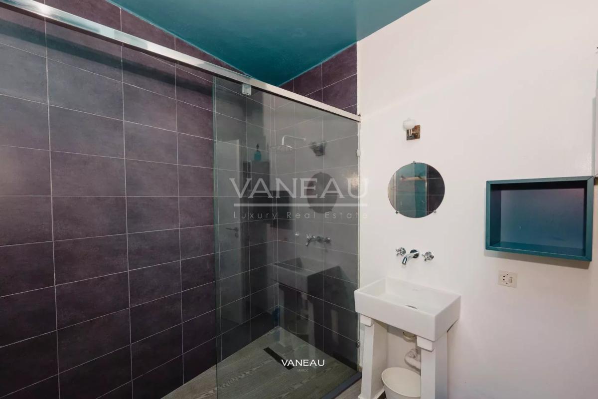 ***Maisons face à la lagune avec piscine***