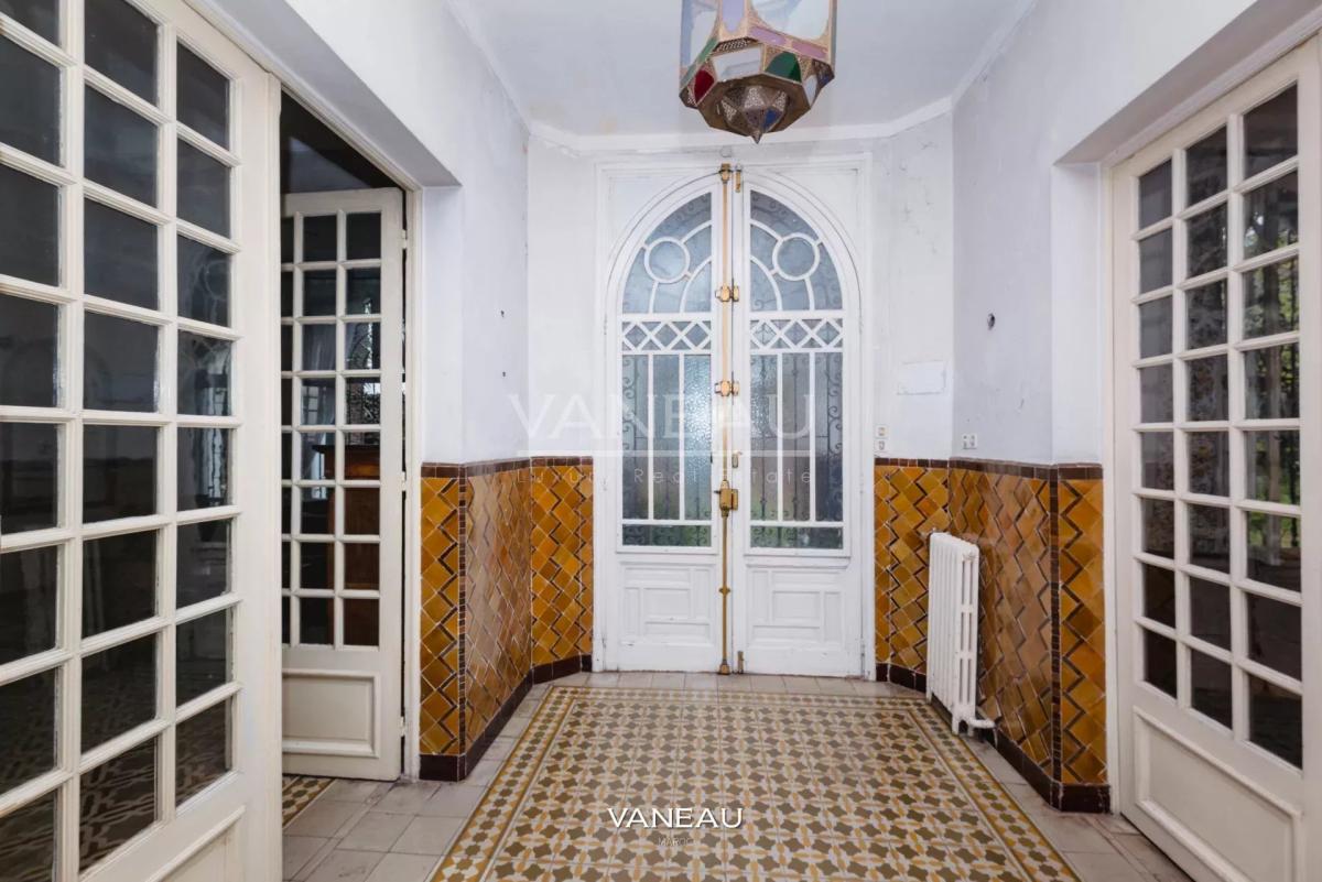 Villa Historique Classée - 470m² / 1273 m² - Mers Sultan, Casabl