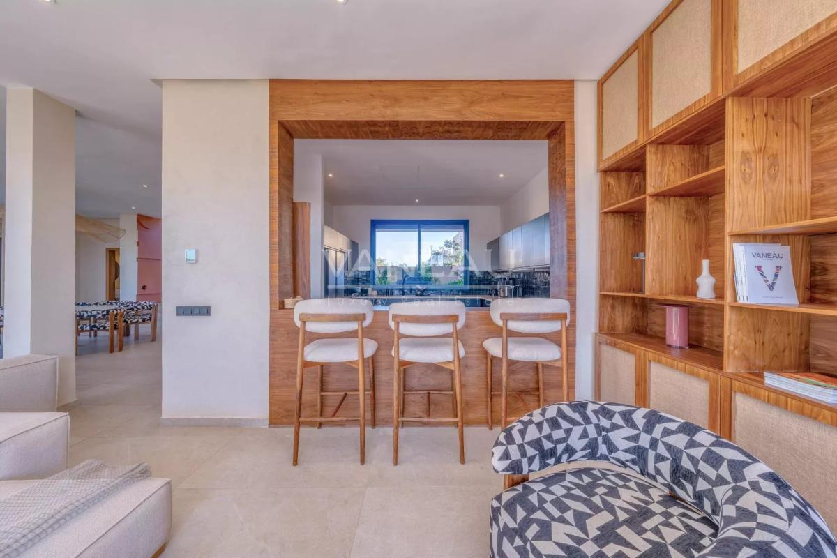 SUPERBE VILLA NEUVE 4 SUITES