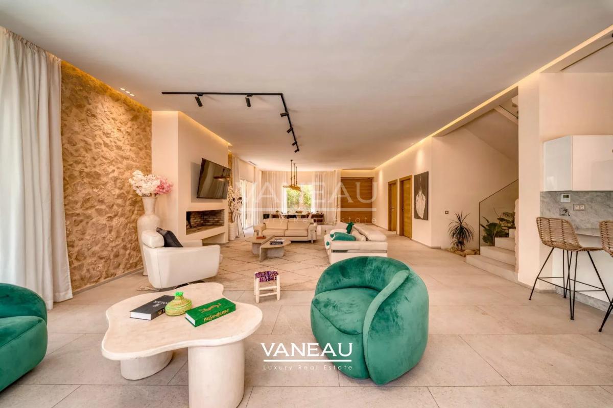 Villa contemporaine 5 chambres Amelkis 1
