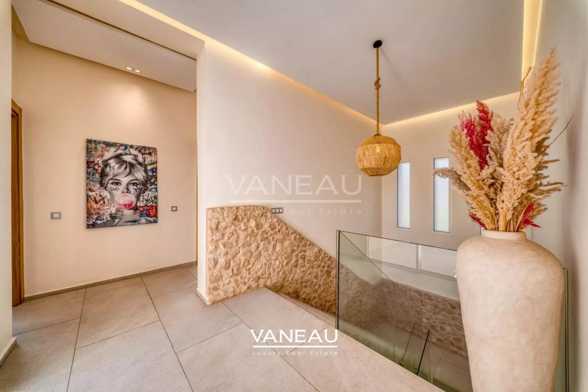 Villa contemporaine 5 chambres Amelkis 1