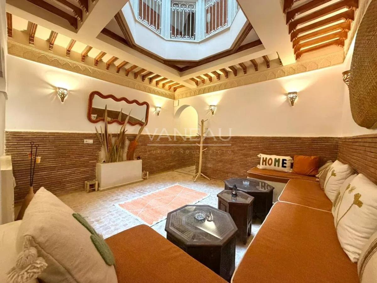 Riad atypique de 4 chambres à la Kasbah