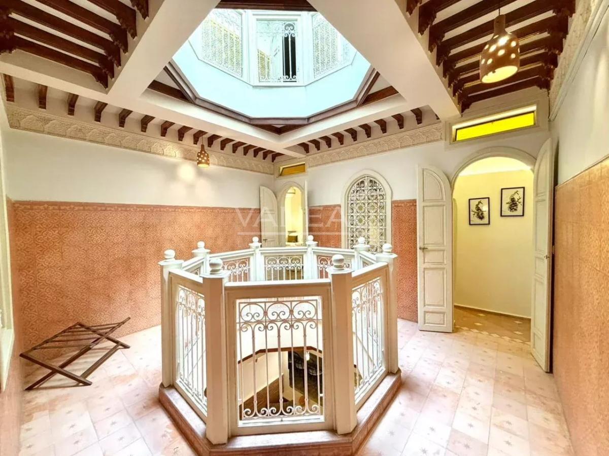 Riad atypique de 4 chambres à la Kasbah