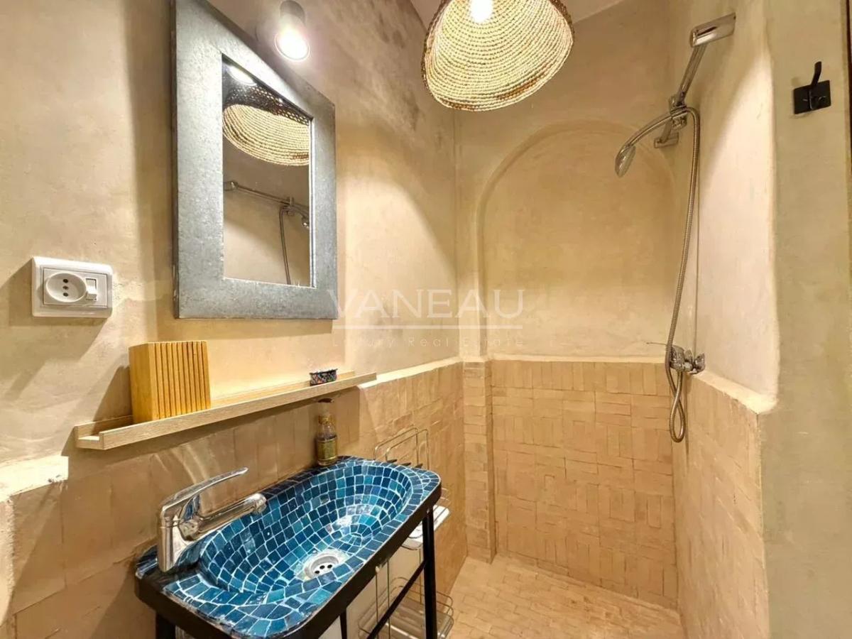 Riad atypique de 4 chambres à la Kasbah