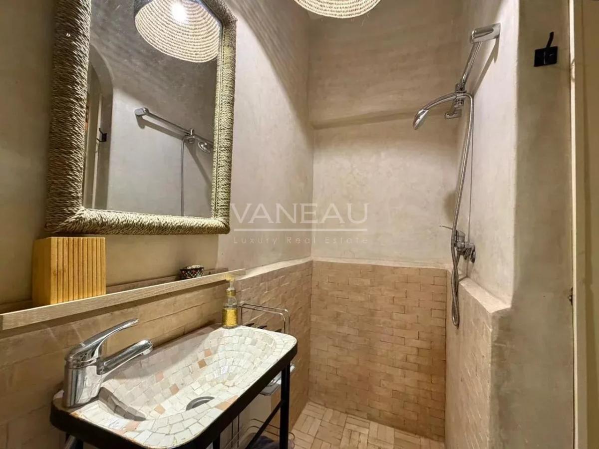 Riad atypique de 4 chambres à la Kasbah