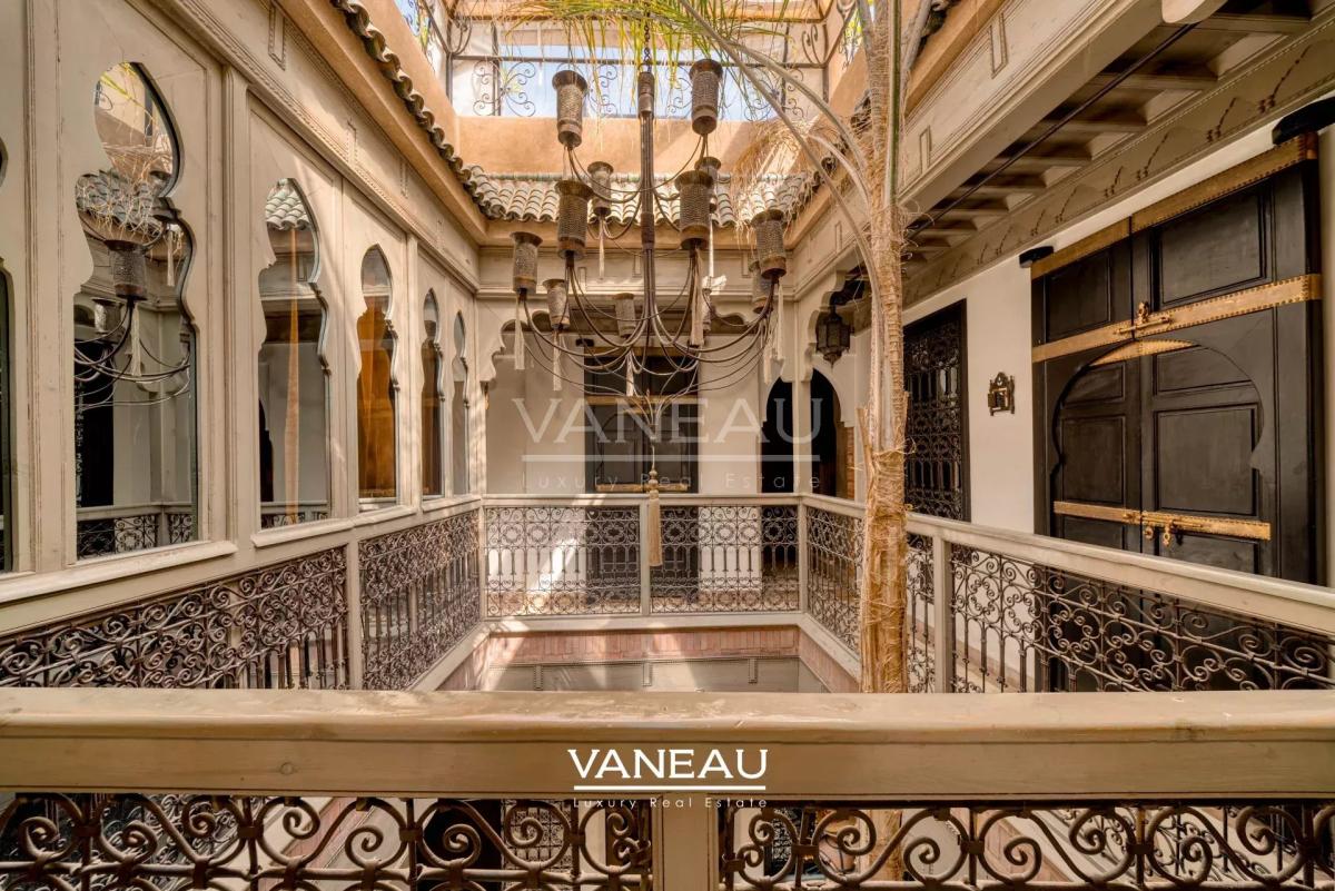 Riad de 5 chambres  place Jemaa el-Fna