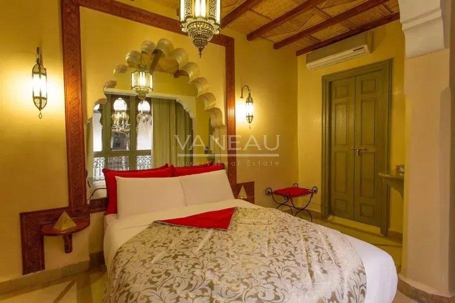 Riad de 5 chambres  place Jemaa el-Fna