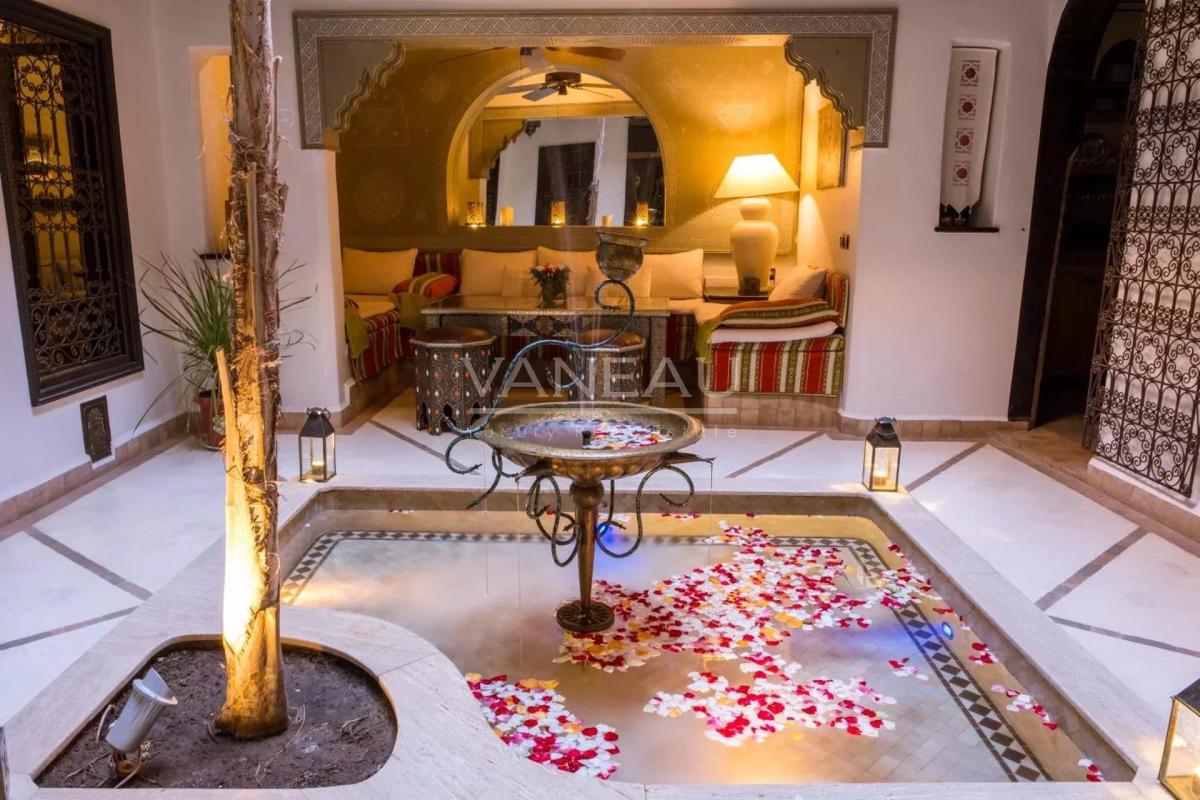 Riad de 5 chambres  place Jemaa el-Fna
