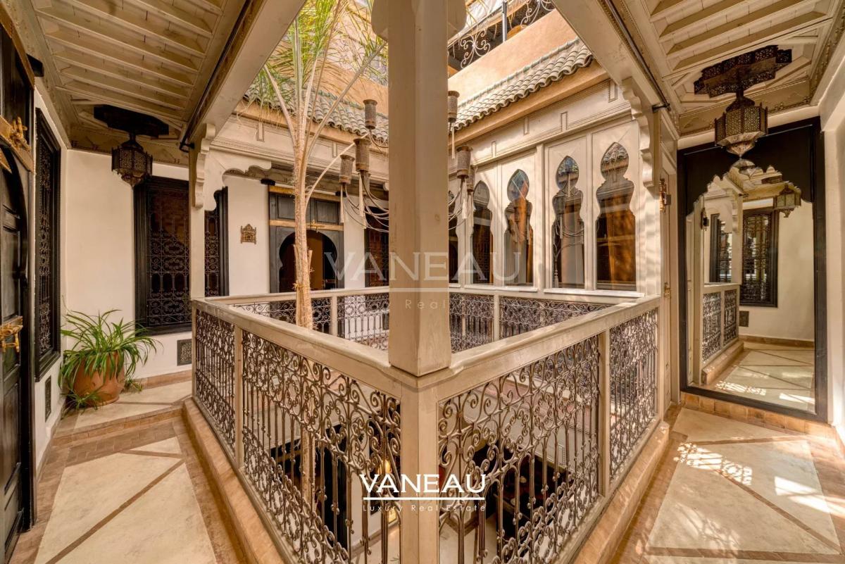 Riad de 5 chambres  place Jemaa el-Fna