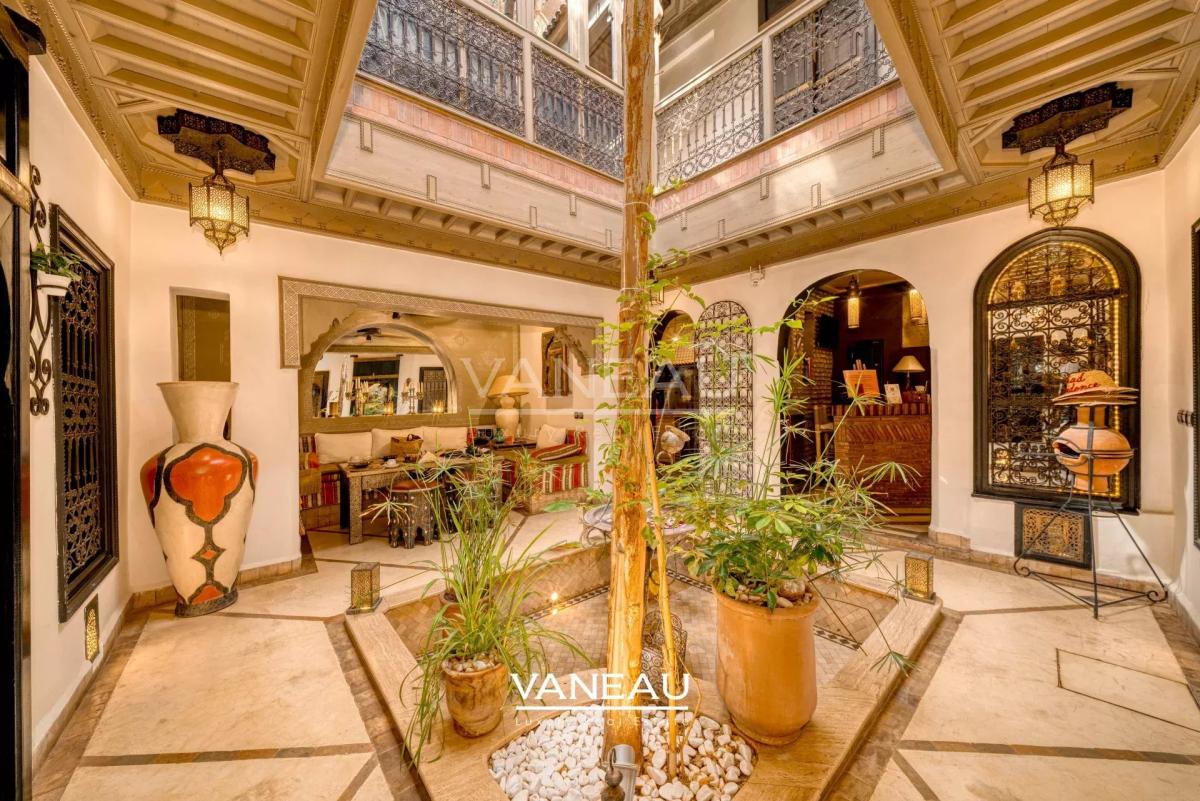 Riad de 5 chambres  place Jemaa el-Fna