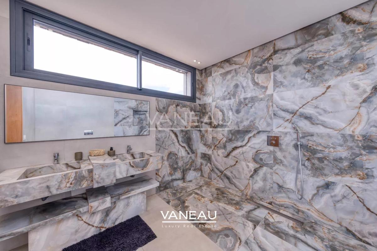 VILLA 4 SUITE NEUVE