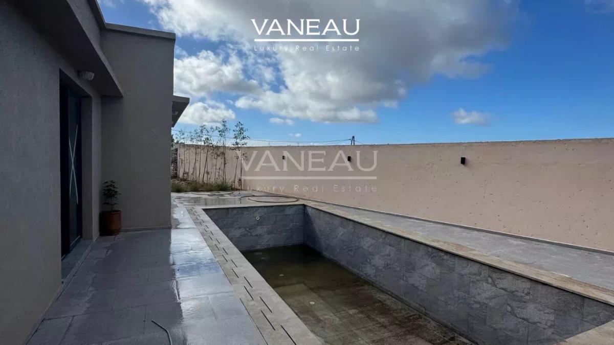 VILLA NEUVE EN COURS DE LIVRAISON AVEC PISCINE PRIVÉE – ESSAOUIRA