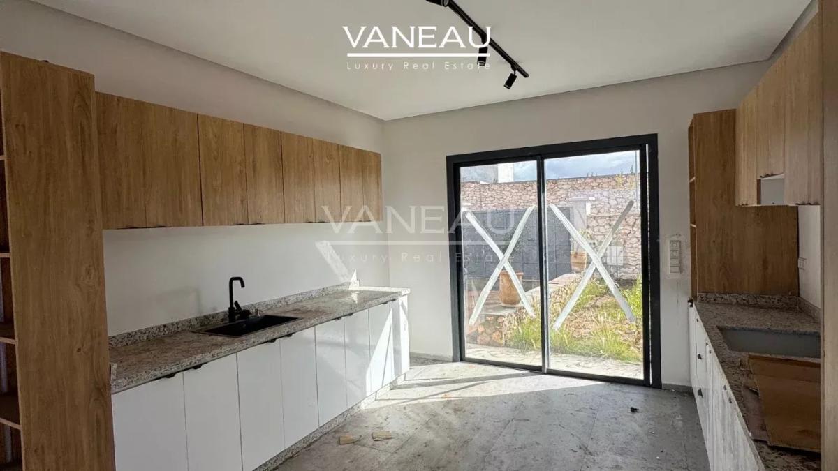 VILLA NEUVE EN COURS DE LIVRAISON AVEC PISCINE PRIVÉE – ESSAOUIRA