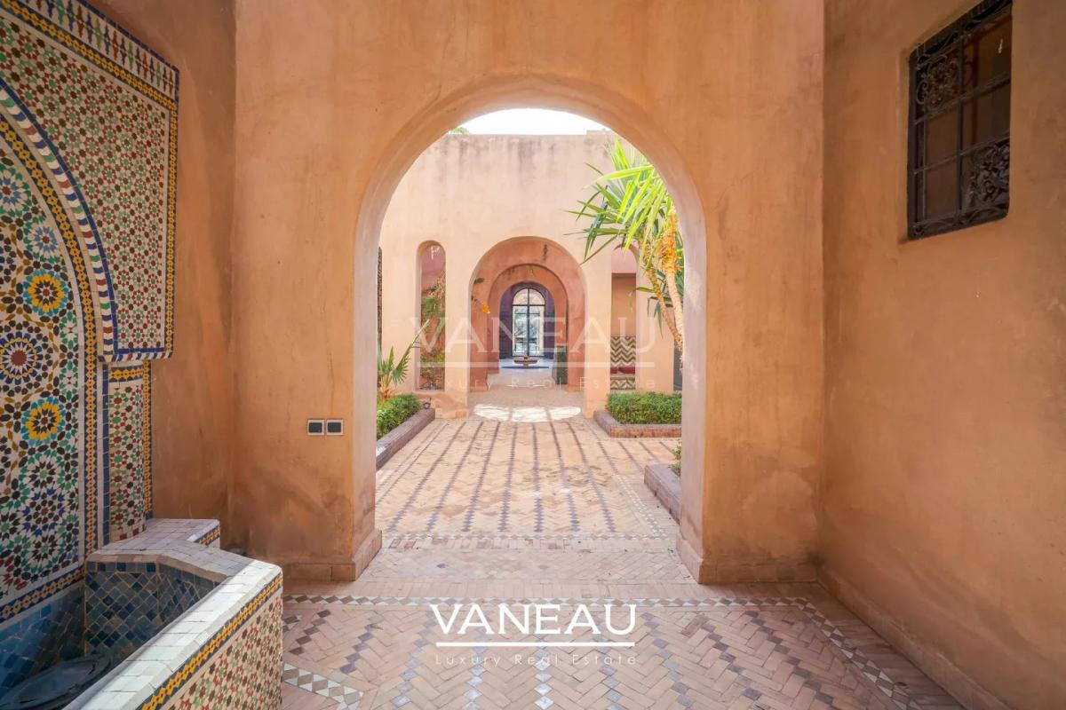 Harmonieux mélange d'une Villa et d'un Riad