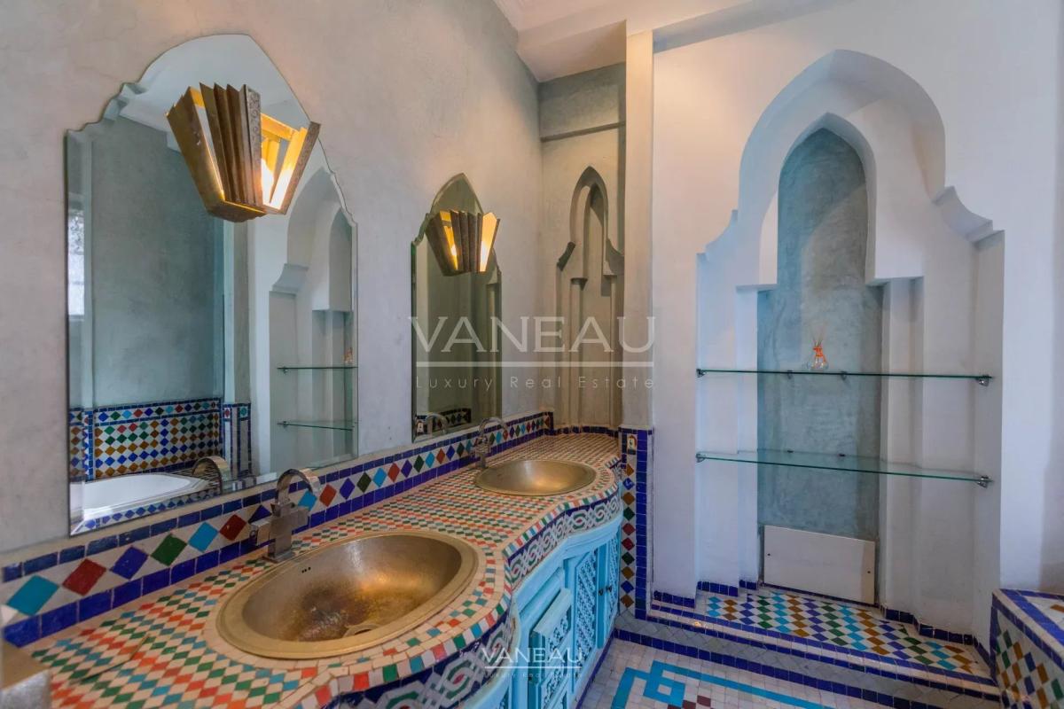Harmonieux mélange d'une Villa et d'un Riad