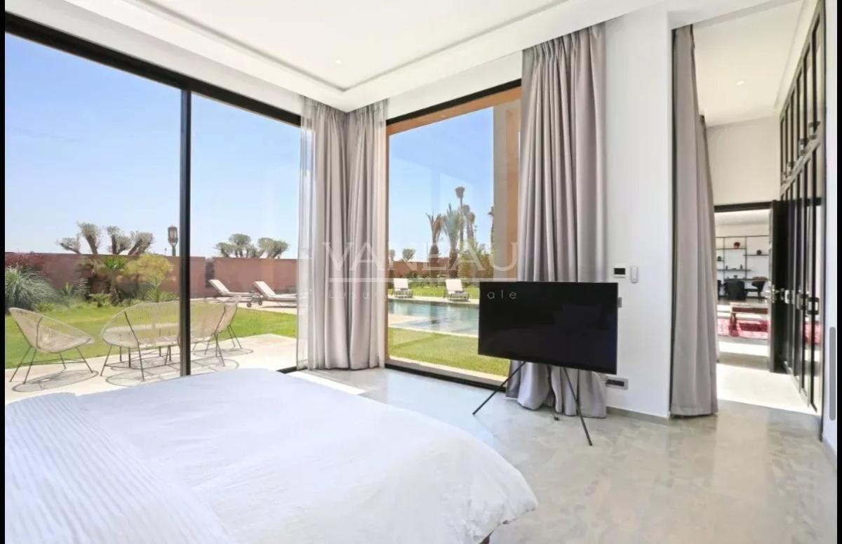 Magnifique villa contemporaine front de golf