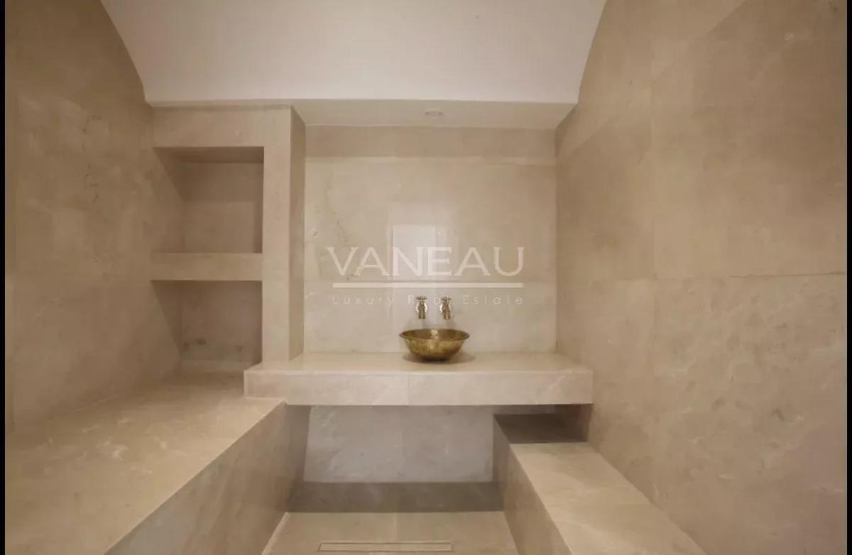 Magnifique villa contemporaine front de golf