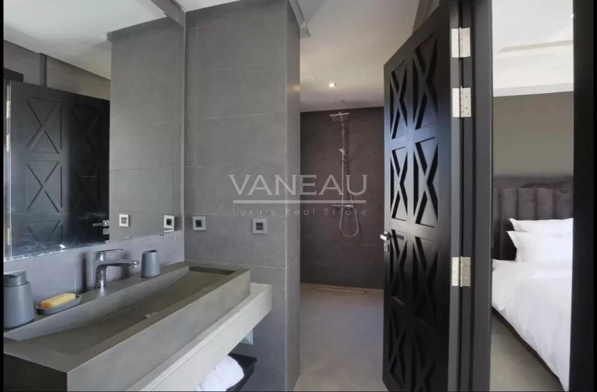 Magnifique villa contemporaine front de golf