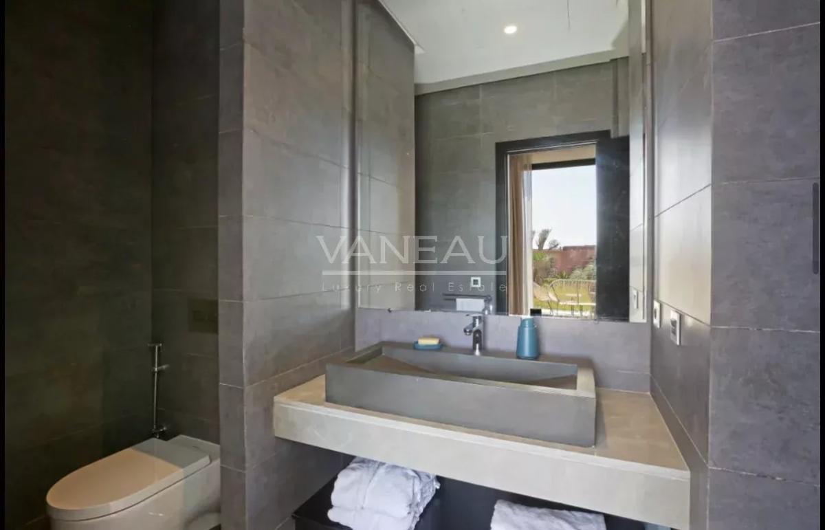 Magnifique villa contemporaine front de golf
