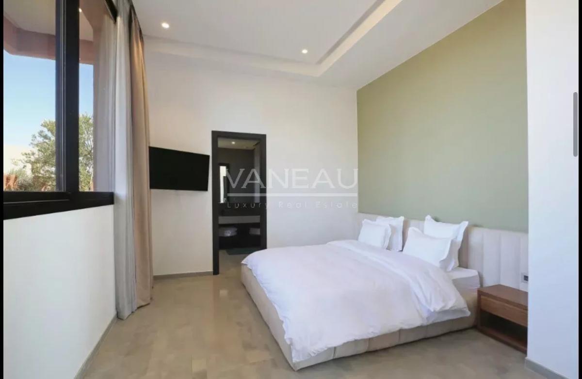 Magnifique villa contemporaine front de golf