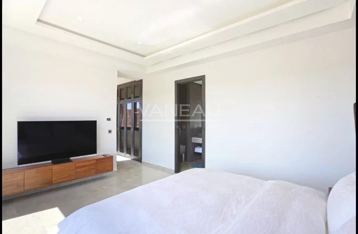 Magnifique villa contemporaine front de golf