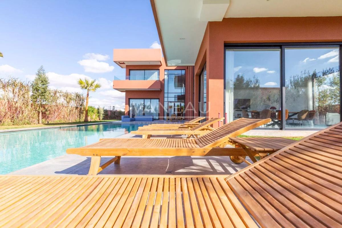 Villa Moderne Sur Golf