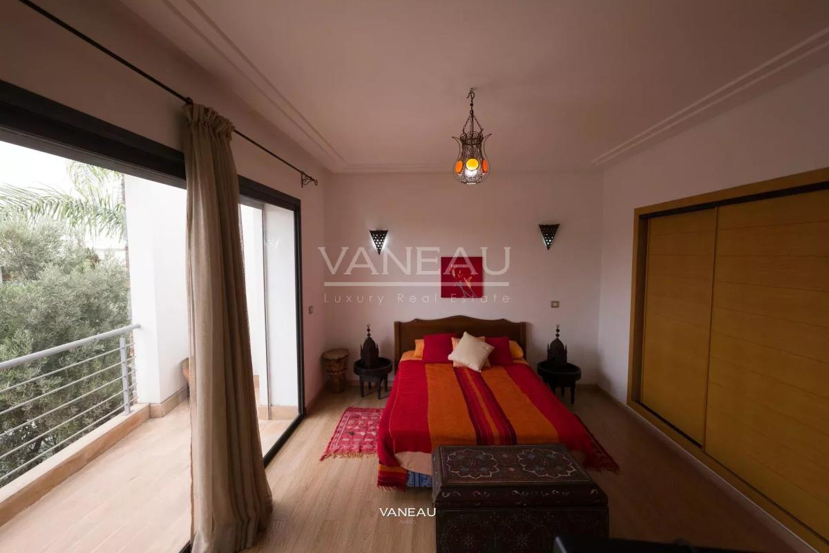 Villa de 650 m² à vendre sur Bouskoura - Maroc