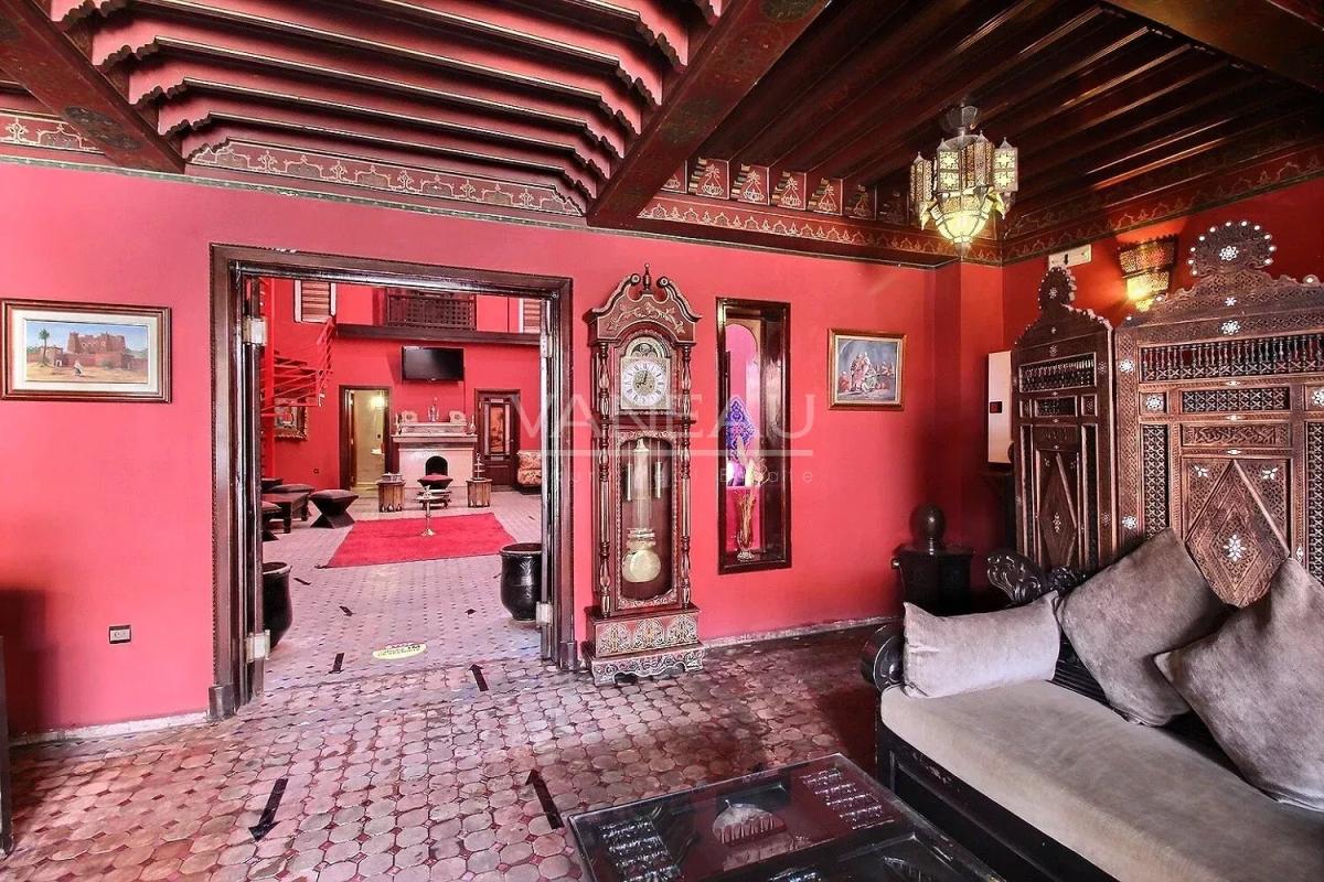 Riad classé avec une vue imprenable sur la Koutoubia à vendre