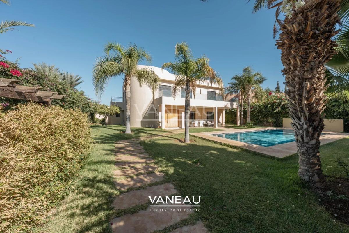 Villa Contemporaine à Vendre amelkis 1