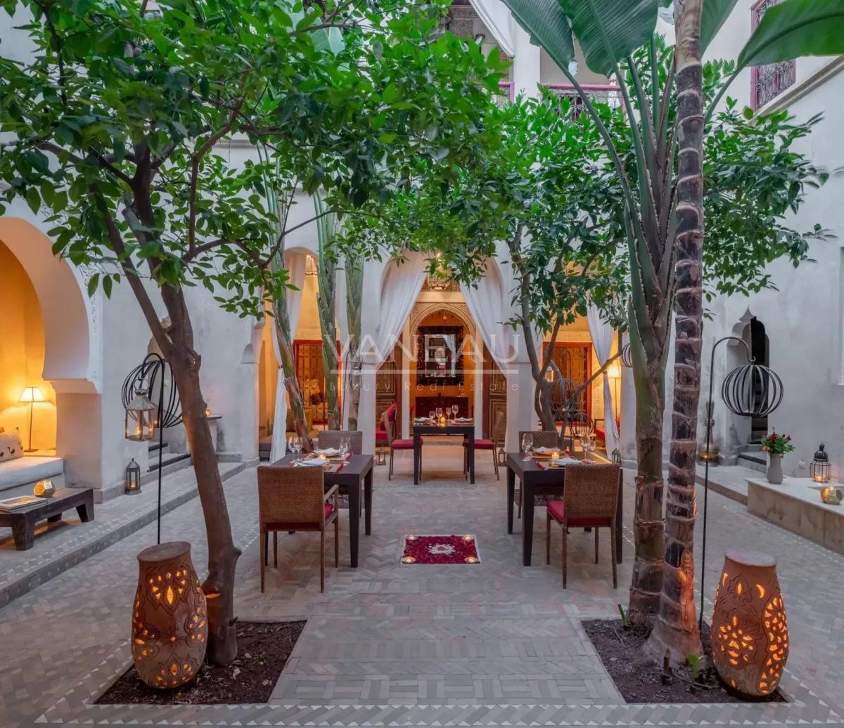 Magnifique maison d'hôtes de 8 cambres à la Kasbah